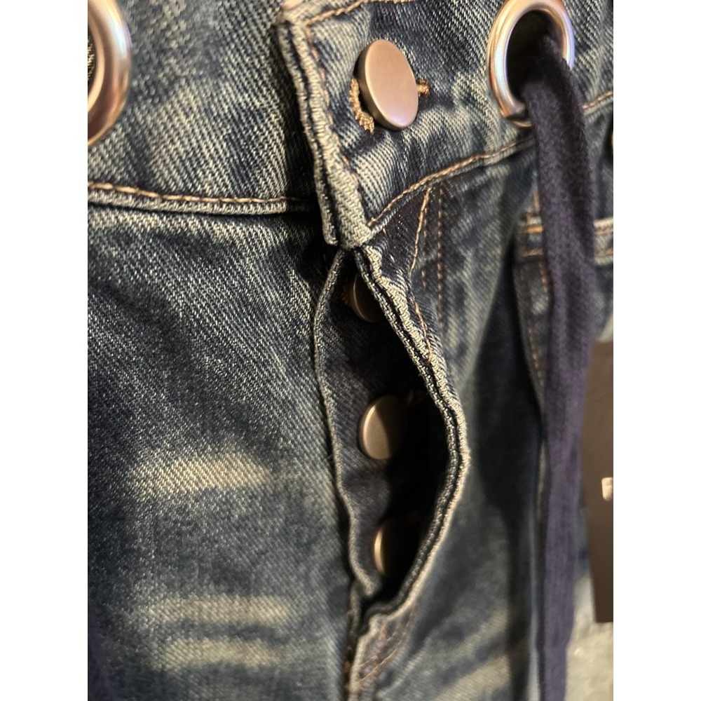 Flamingals Wide Leg Distressed Denim Jeans with Grommet Detail - Picture 3 of 5